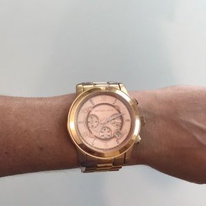 Michael Kors rose gold watch